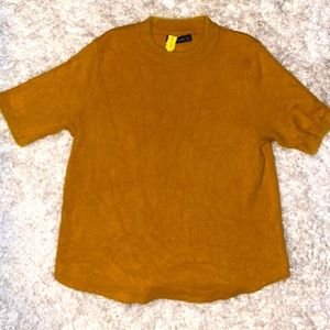 Knitted Cropped Top size-Med